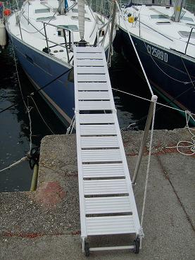[Immagine: 20142601821_a 1.jpg]